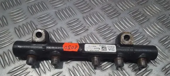 Citroen C4 II Fuel main line pipe 9685297580 131893193