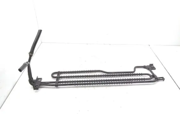 Mercedes-Benz C W204 Power steering radiator 2044601024