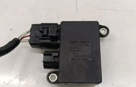 Toyota Yaris XP210 Other control units/modules 89257K0020