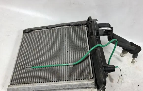 Toyota Corolla Verso AR10 Heater blower radiator