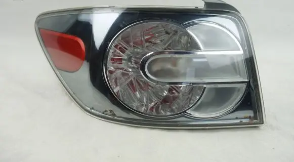 Mazda CX-7 Rear/tail lights EG2151150 22061583