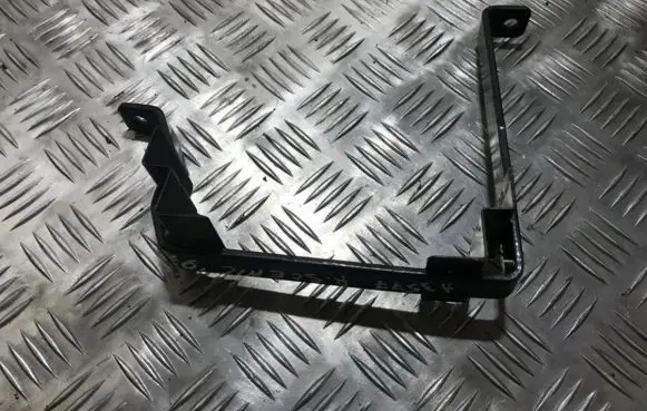 Renault Scenic I Battery bracket 7700413584A SER3697