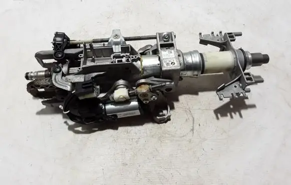 BMW 5 F10 F11 Steering column universal joint 6788155