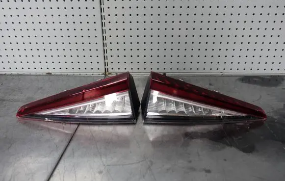 Skoda Enyaq iV Rear/tail lights set 5LA945307 5LG945308