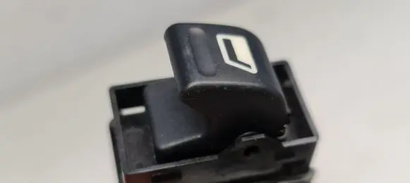 Peugeot 206 Electric window control switch 1925322 9181A