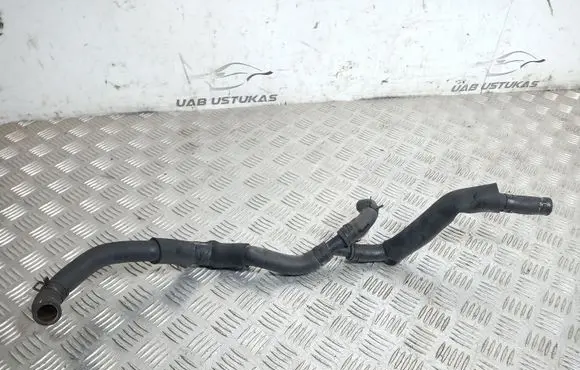 KIA Sorento Engine coolant pipe/hose