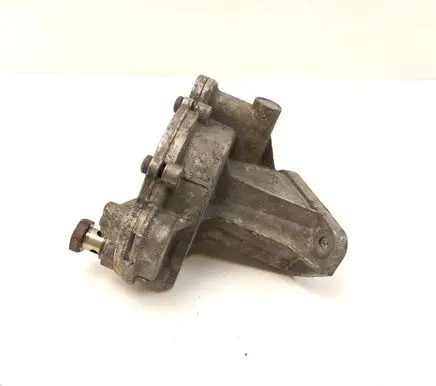Volkswagen Transporter - Caravelle T4 Vacuum pump 075145101A