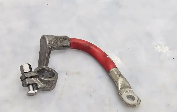Opel Insignia A Positive cable (battery)