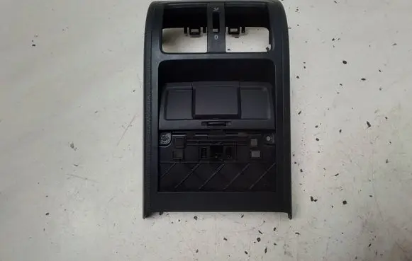 Volkswagen PASSAT B6 Rear air vent grill 3C0864298BB 0644357436