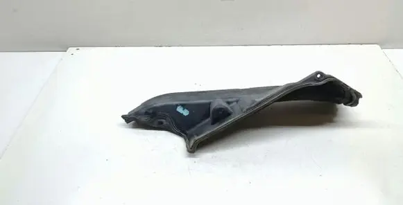 BMW 5 F10 F11 Other engine bay part 7211464
