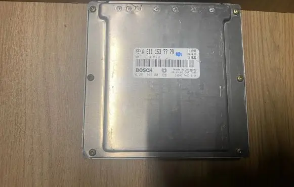 Mercedes-Benz C W203 Engine control unit/module A6111537779 0281011001
