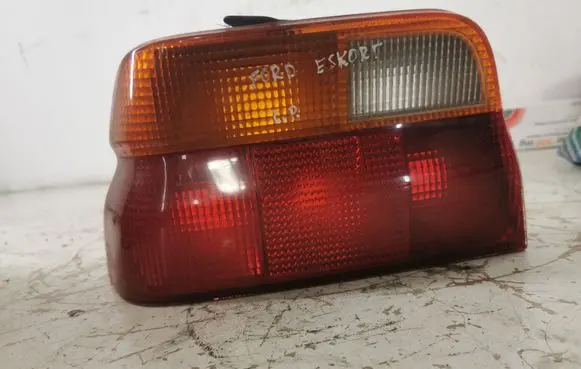 Ford Escort Rear/tail lights