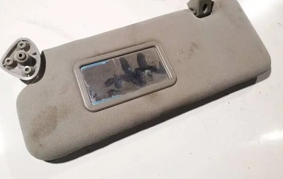 Sun visor