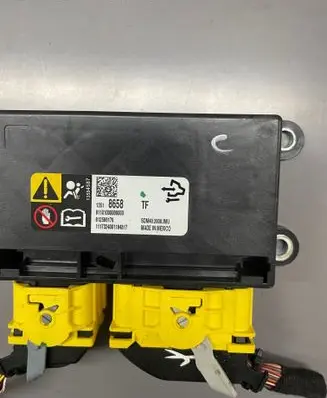 Opel Insignia B Airbag control unit/module 13518658 SDM402008MU