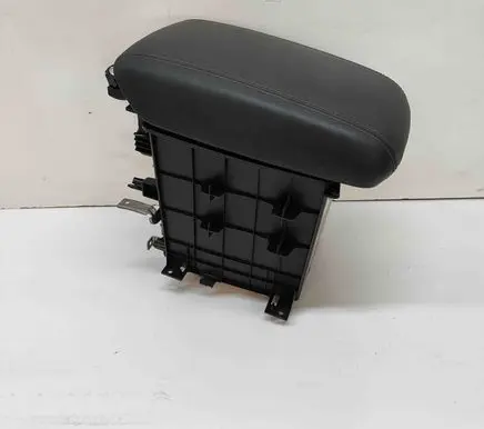 Hyundai Santa Fe Armrest 84680S1001
