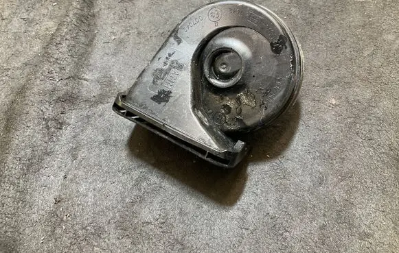 Volvo XC40 Horn signal 32274288 032023 2023C06B34SA
