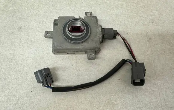 Mitsubishi ASX Voltage converter/converter module W3T209712726 W3T20971