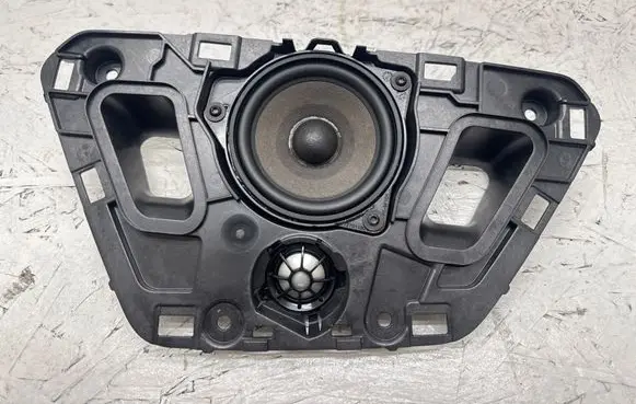 BMW M4 G82 G83 Panel speaker 2622468 9621891
