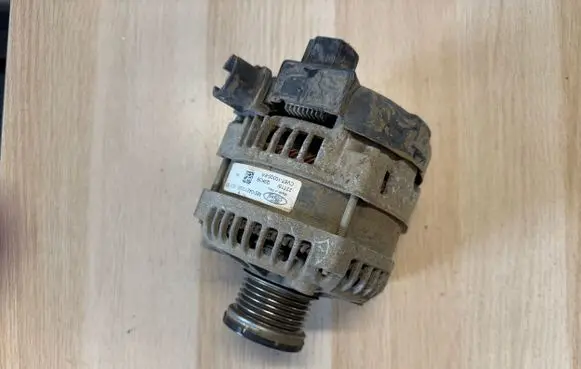 Ford Fiesta Generator/alternator CV6T10300FA