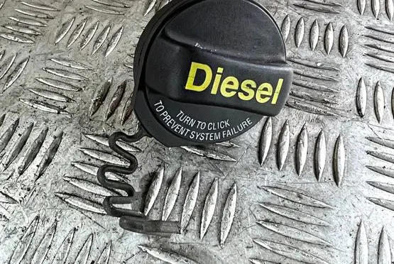 Volvo V60 Fuel tank filler cap 