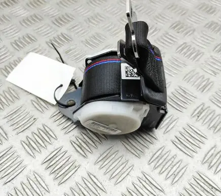 BMW 8 G16 Middle seatbelt (rear) 8076150