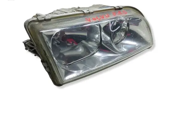 Volvo S40, V40 Headlight/headlamp 30899683KASACJA 30899683