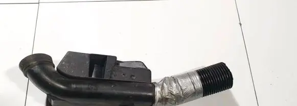 Intake resonator
