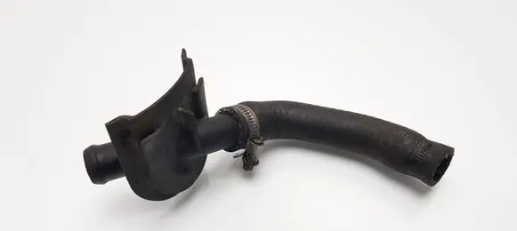 Mercedes-Benz C W202 Engine coolant pipe/hose 2028323394