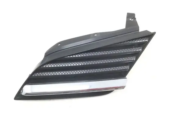 Nissan Primera Front grill 62330AU300