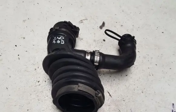 Volvo V50 Intake resonator 7210036501