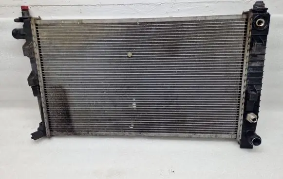 Mercedes-Benz A W168 Coolant radiator A1685001602