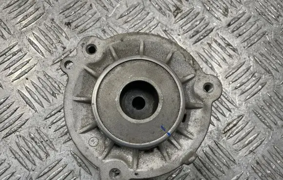 Audi A4 S4 B9 Front upper strut mount 8W0413333