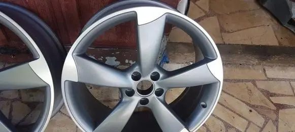 R20 alloy rim