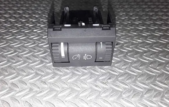 Skoda Octavia Mk2 (1Z) Headlight level height control switch 1Z0941333