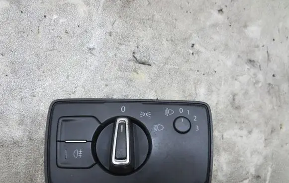Volkswagen PASSAT B8 Light switch 3G0941633C