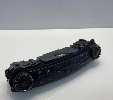 Mercedes-Benz E W211 Climate control unit 2118300385 00073802 A2118300385