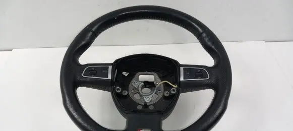 Audi A3 S3 8P Steering wheel