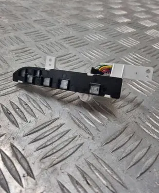Hyundai Tucson TL Gear shift selector indicator X84654D7100 20190319 T03J0532
