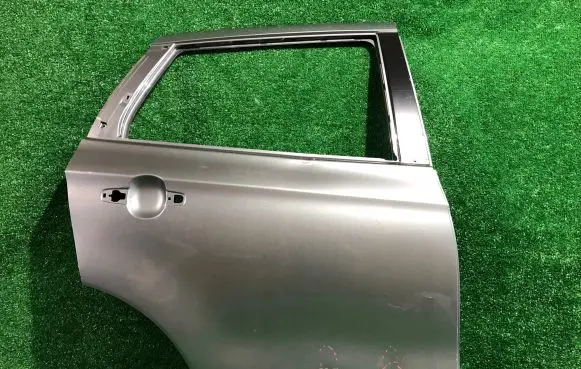 Suzuki SX4 S-Cross Rear door 6800361M01