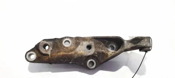 Volvo S80 Engine mounting bracket 6g927m125ec 6g92-7m125-ec