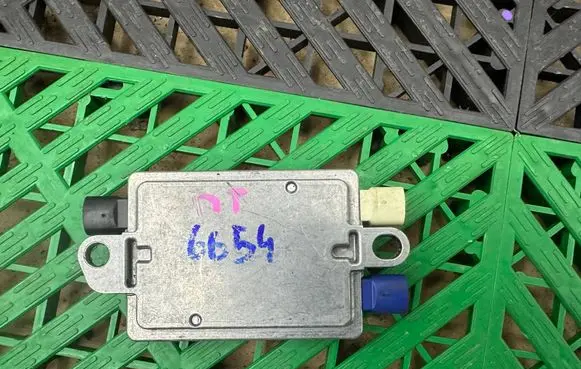 BMW X4 G02 USB control unit 9355549 19163010