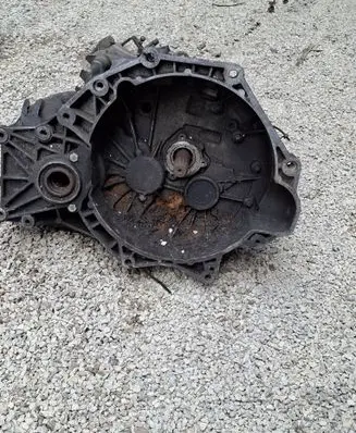 Opel Vectra C Manual 5 speed gearbox 5495775