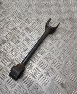 Toyota RAV 4 (XA50) Rear upper control arm/wishbone