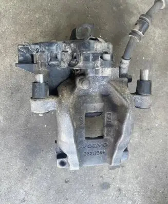 Volvo XC90 Rear brake caliper 31687555