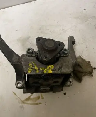 Audi A8 S8 D3 4E Power steering pump