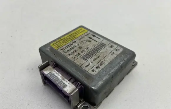 Volvo S40, V40 Airbag control unit/module 30855882B 963520050F 0285001147