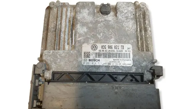 Skoda Octavia Mk2 (1Z) Engine control unit/module ECU 0281014711 03G906021TB 03G906021AN