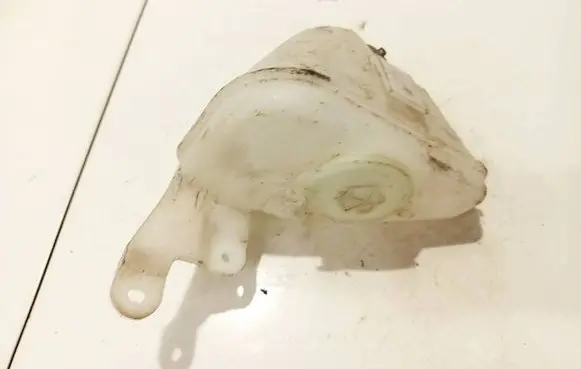 Windshield washer fluid reservoir/tank