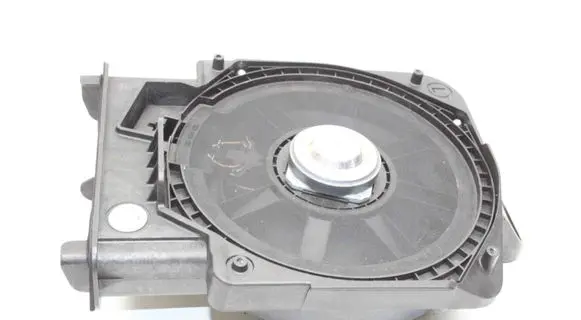 BMW 1 F40 Subwoofer speaker 9275995