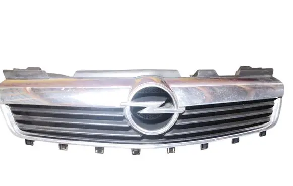 Opel Zafira B Front grill 13157590 321223108 13136136